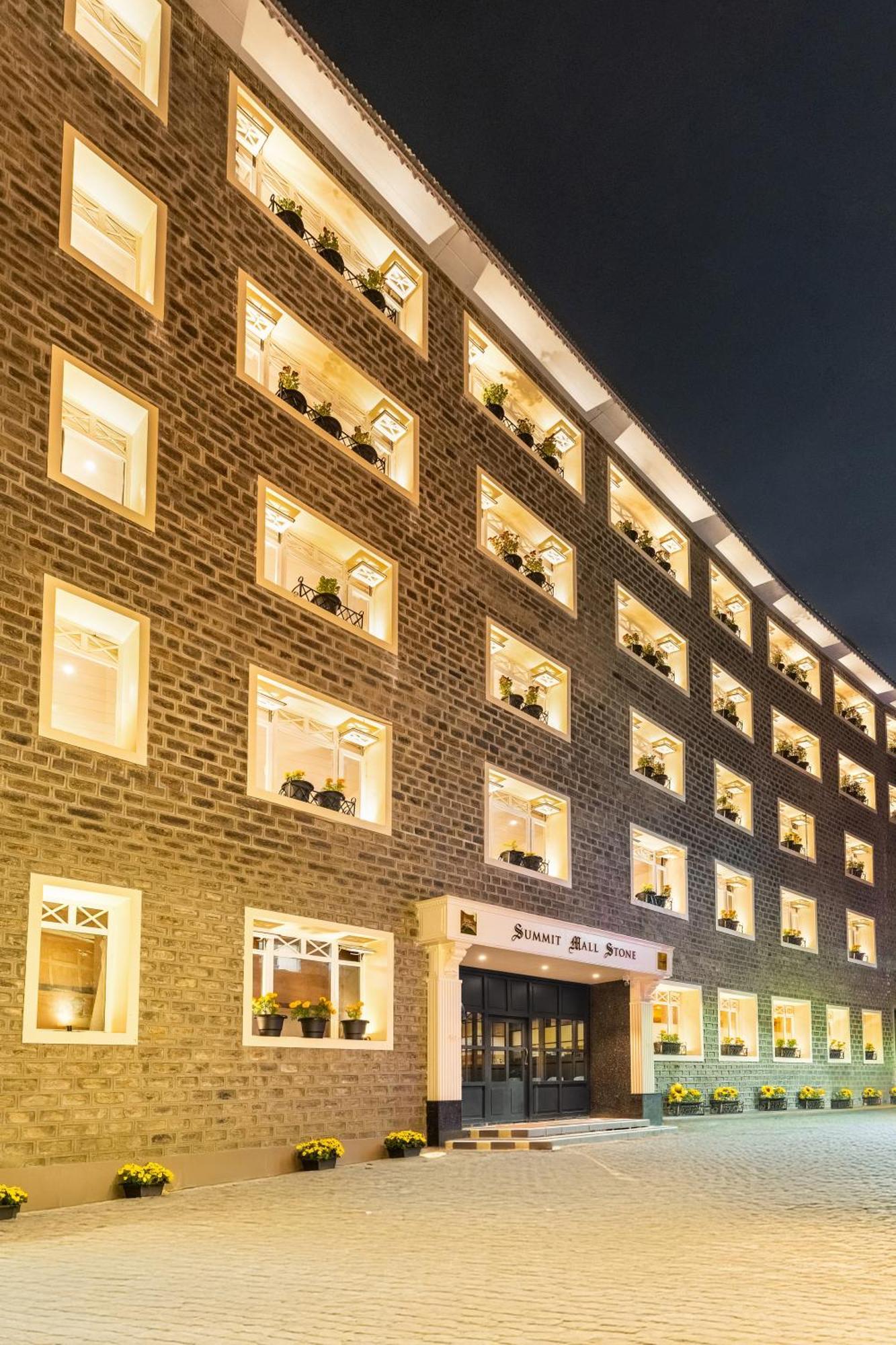 Summit Mall Stone Hotel Darjeeling  Eksteriør bilde